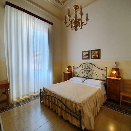 Albergo Cavour Palermo Exterior photo