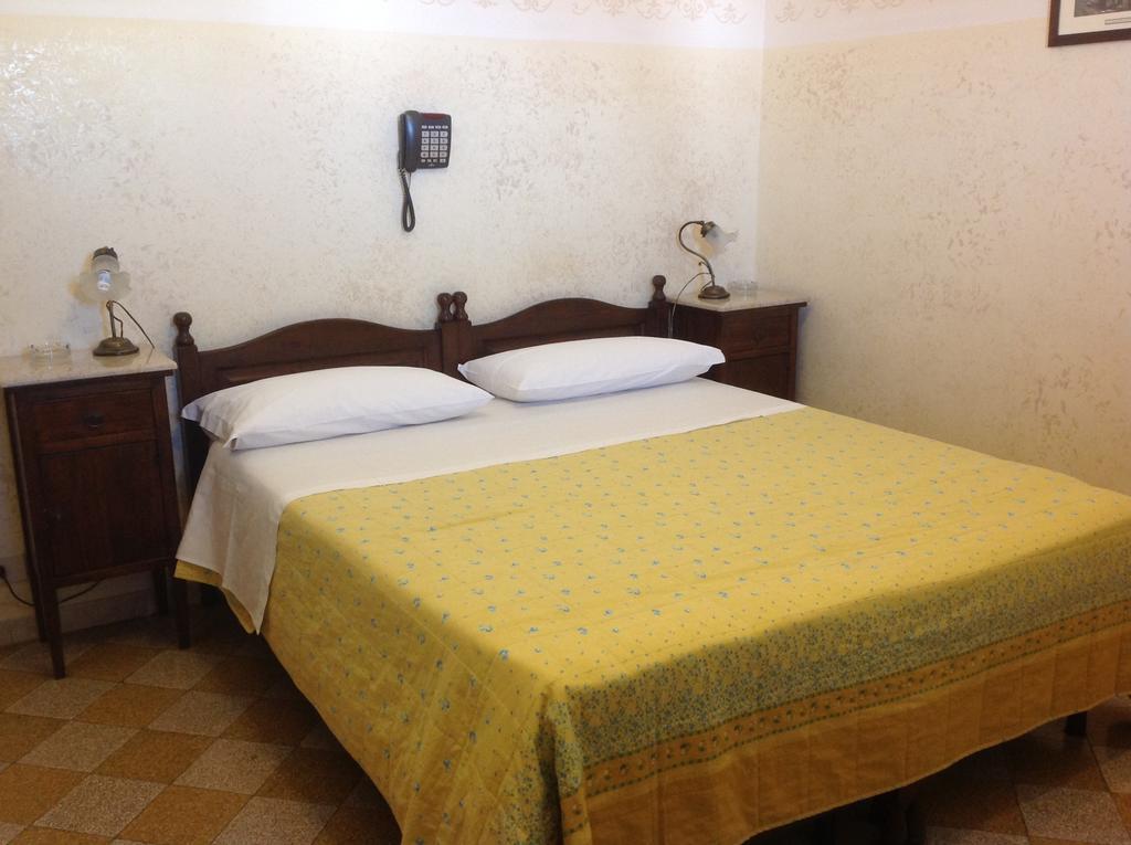 Albergo Cavour Palermo Exterior photo