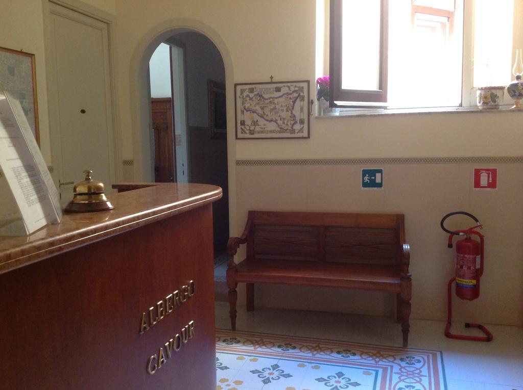 Albergo Cavour Palermo Exterior photo